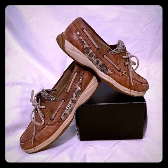 Sperry Shoes - Sperry Tan Leopard Print Sequins Size 5.5